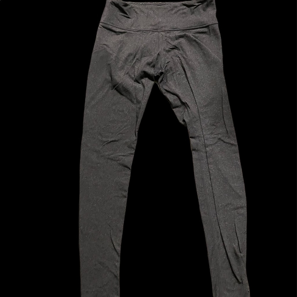 Authentic lululemon grey tights size 8